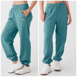 Alo Yoga Accolade Sweatpant Teal Agate